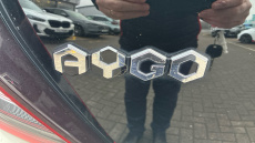 Toyota Aygo 1.0 VVT-i X-Trend 5dr x-shift Petrol Hatchback